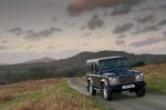 Land Rover Defender 2006 года